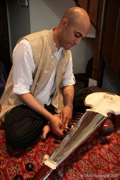 Udit Pankhania and Tarun Jasani at Walton Church, The Open University, 25-Jun-2008