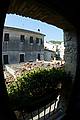 Lorenzo's House, Poggi