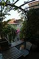 Lorenzo's House, Poggi